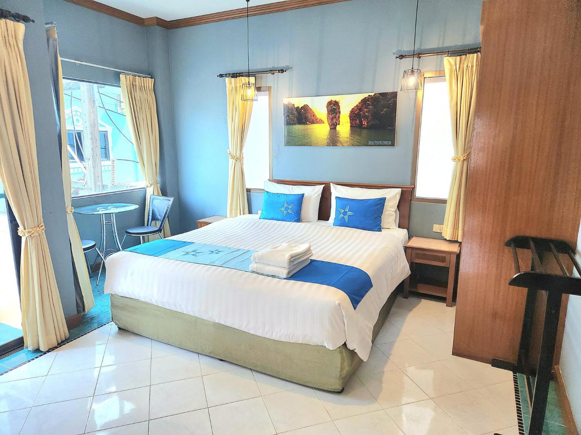 Sea Front Home Hotel - Patong Beach Exterior photo
