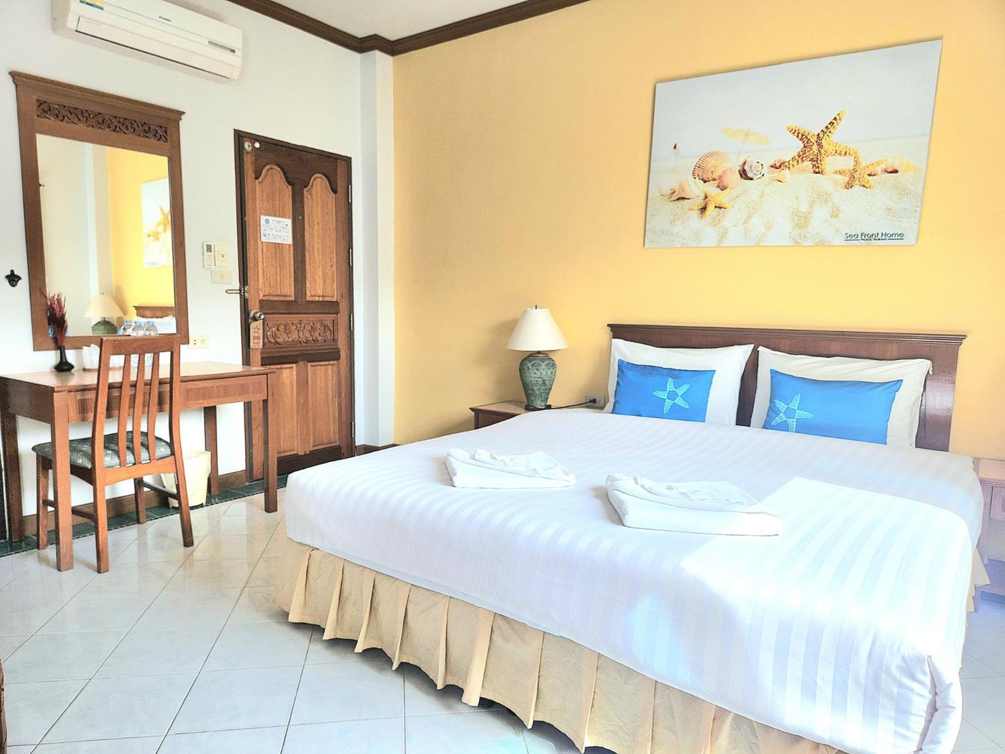 Sea Front Home Hotel - Patong Beach Exterior photo
